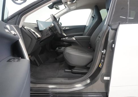 BMW, 2025 2