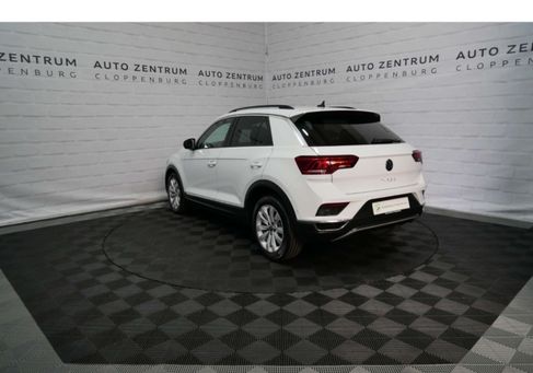 Volkswagen T-Roc, 2021