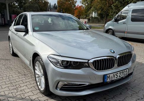 BMW 530, 2017