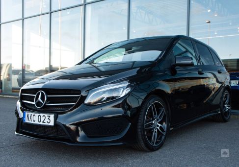 Mercedes-Benz B 180, 2016