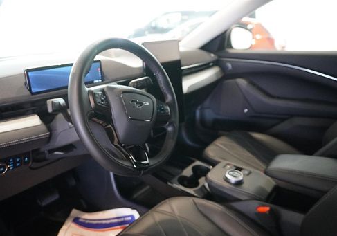 Ford Mustang Mach-E, 2022