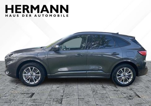 Ford Kuga, 2021