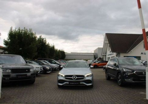 Mercedes-Benz C 180, 2022