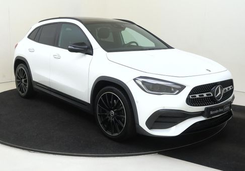 Mercedes-Benz GLA 200, 2020