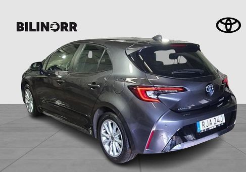 Toyota Corolla, 2023 3