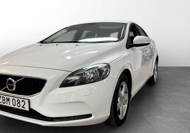Volvo V40, 2018