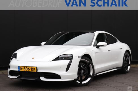 Porsche Taycan, 2020