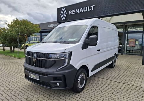 Renault Master, 2025
