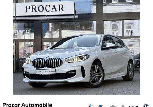 BMW 118, 2021