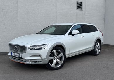Volvo V90 Cross Country, 2018