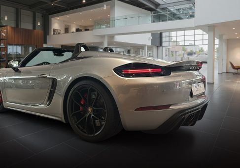 Porsche 718, 2022 2