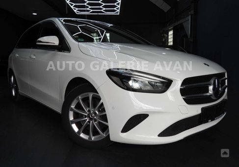 Mercedes-Benz B 220, 2019