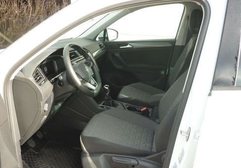 Volkswagen Tiguan, 2022 3