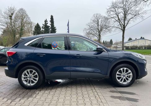 Ford Kuga, 2021