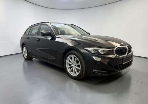 BMW 318, 2023