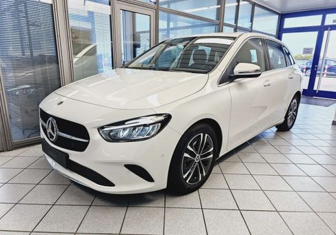 Mercedes-Benz B 200, 2023