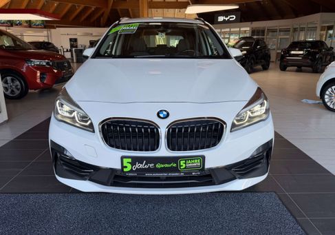 BMW 218, 2019