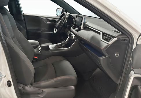 Toyota RAV 4, 2022 3