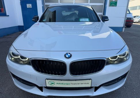 BMW 318, 2019