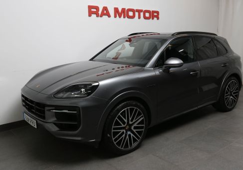 Porsche Cayenne, 2025