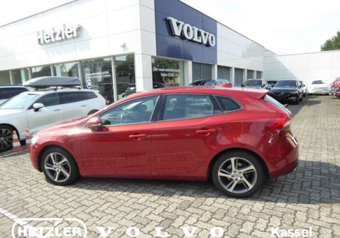 Volvo V40, 2019