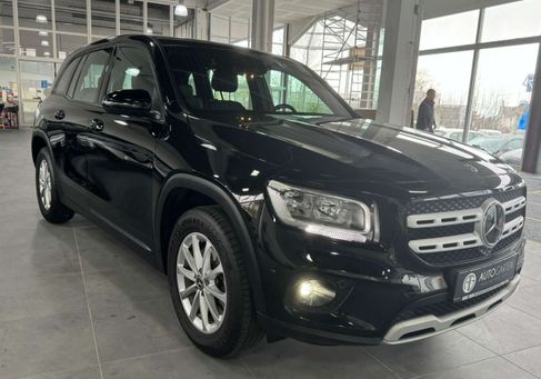 Mercedes-Benz GLB 200, 2021