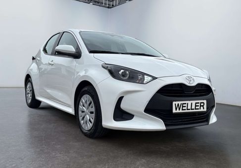 Toyota Yaris, 2024