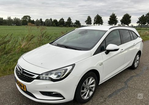 Opel Astra, 2019