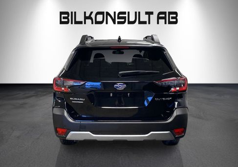 Subaru OUTBACK, 2025