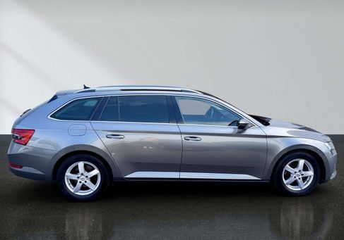 Skoda Superb, 2022