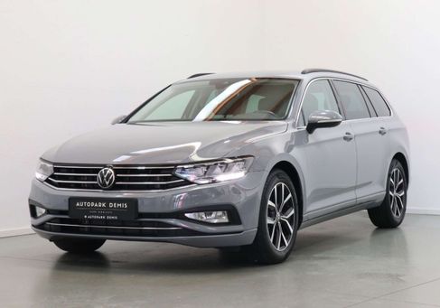 Volkswagen Passat Variant, 2023 2