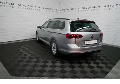 Volkswagen Passat Variant, 2022 3