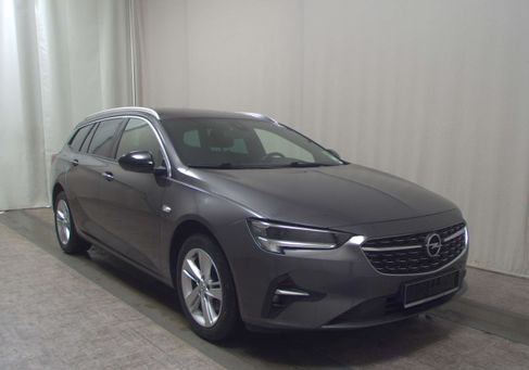 Opel Insignia, 2022 3