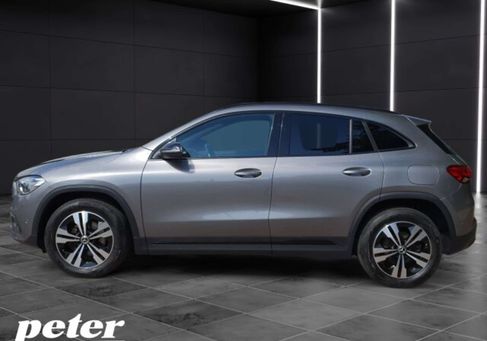Mercedes-Benz GLA 200, 2022 2
