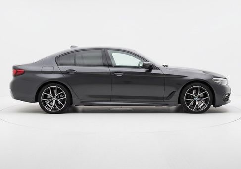 BMW 520, 2021