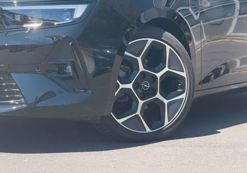 Opel Astra, 2024