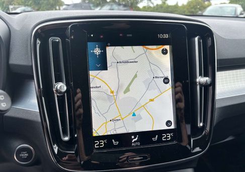 Volvo XC40, 2021 3