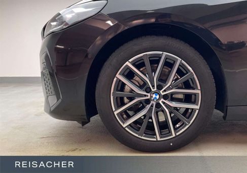 BMW 220, 2022