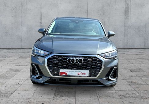 Audi Q3, 2022