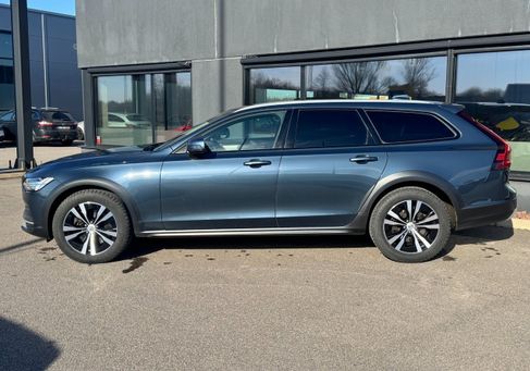 Volvo V90 Cross Country, 2023