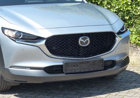 Mazda CX-30, 2023 3