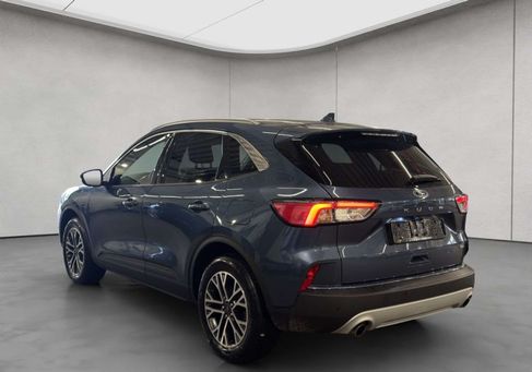Ford Kuga, 2022