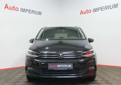 Volkswagen Touran, 2023 3