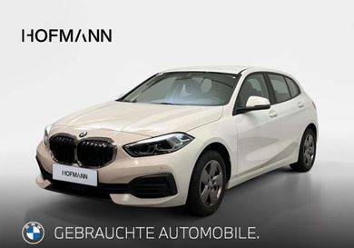 BMW 118, 2022