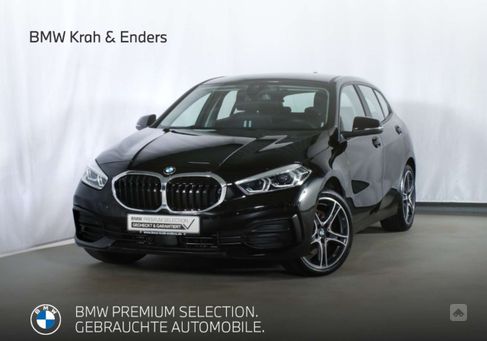 BMW 118, 2021