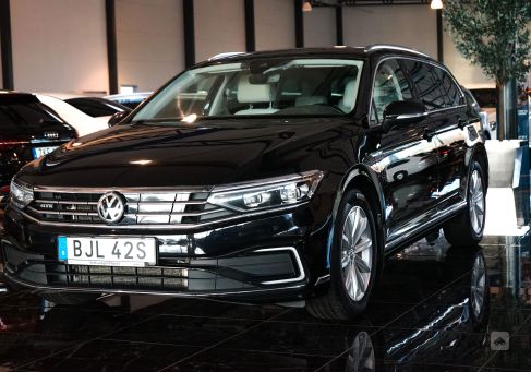 Volkswagen Passat Variant, 2020