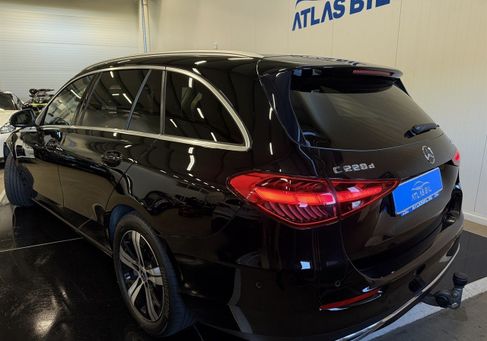 Mercedes-Benz C 220, 2023