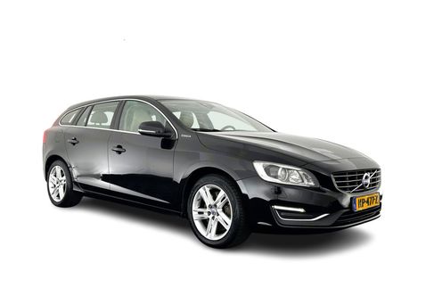 Volvo V60, 2015