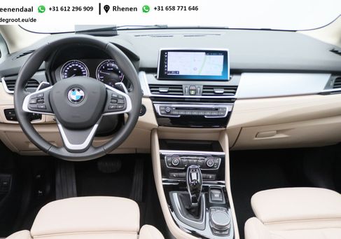BMW 220 Active Tourer, 2018