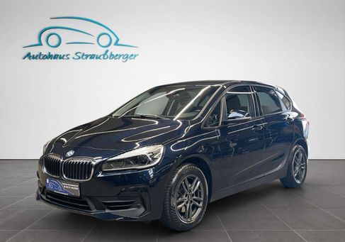 BMW 218, 2019